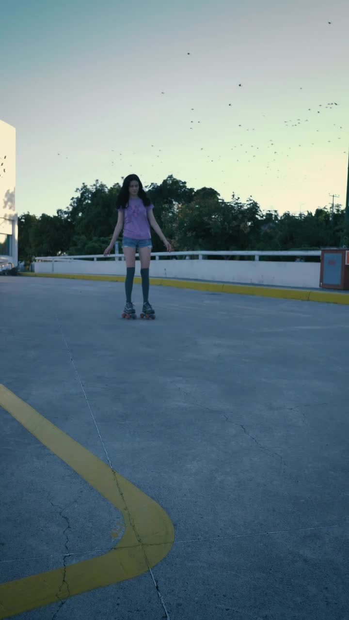 Free Stock Video Young Urban Woman Skating Slowly During Sunset Live Wallpaper