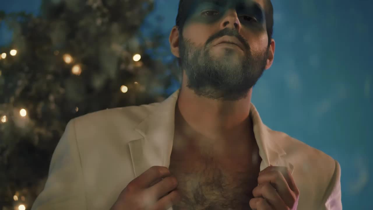 Free Stock Video Young Man With Beard And Winter Style Makeup Live Wallpaper