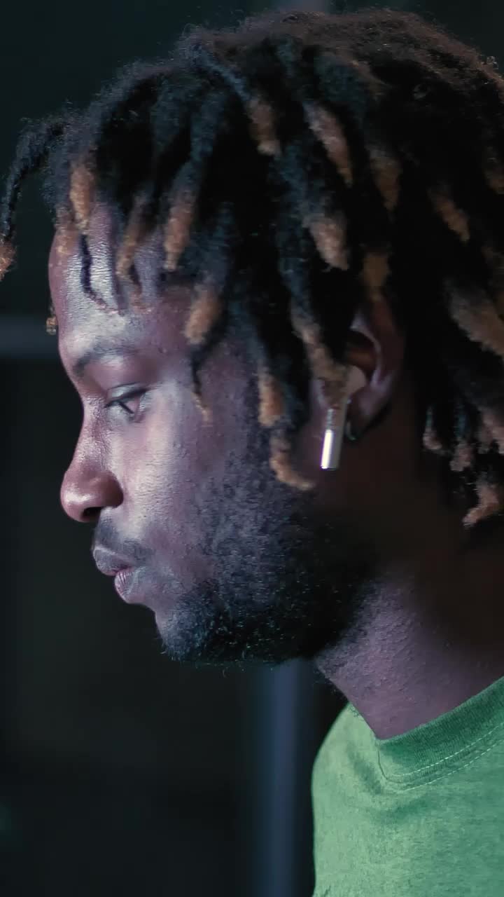 Free Stock Video Young Man On A Call With Bluetooth Earphones Live Wallpaper