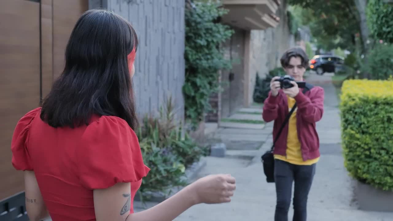 Free Stock Video Young Man Filming A Girl Dancing In The Street Live Wallpaper