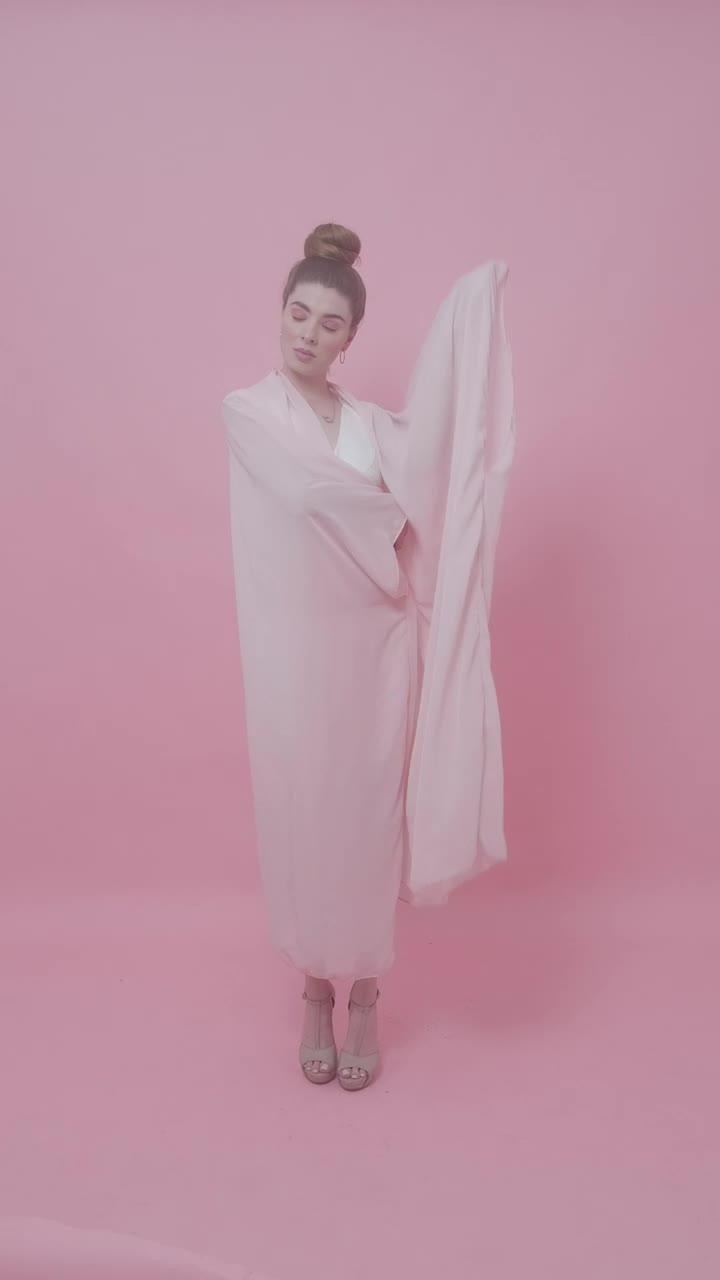 Free Stock Video Young Female Model Posing On A Pink Background Live Wallpaper