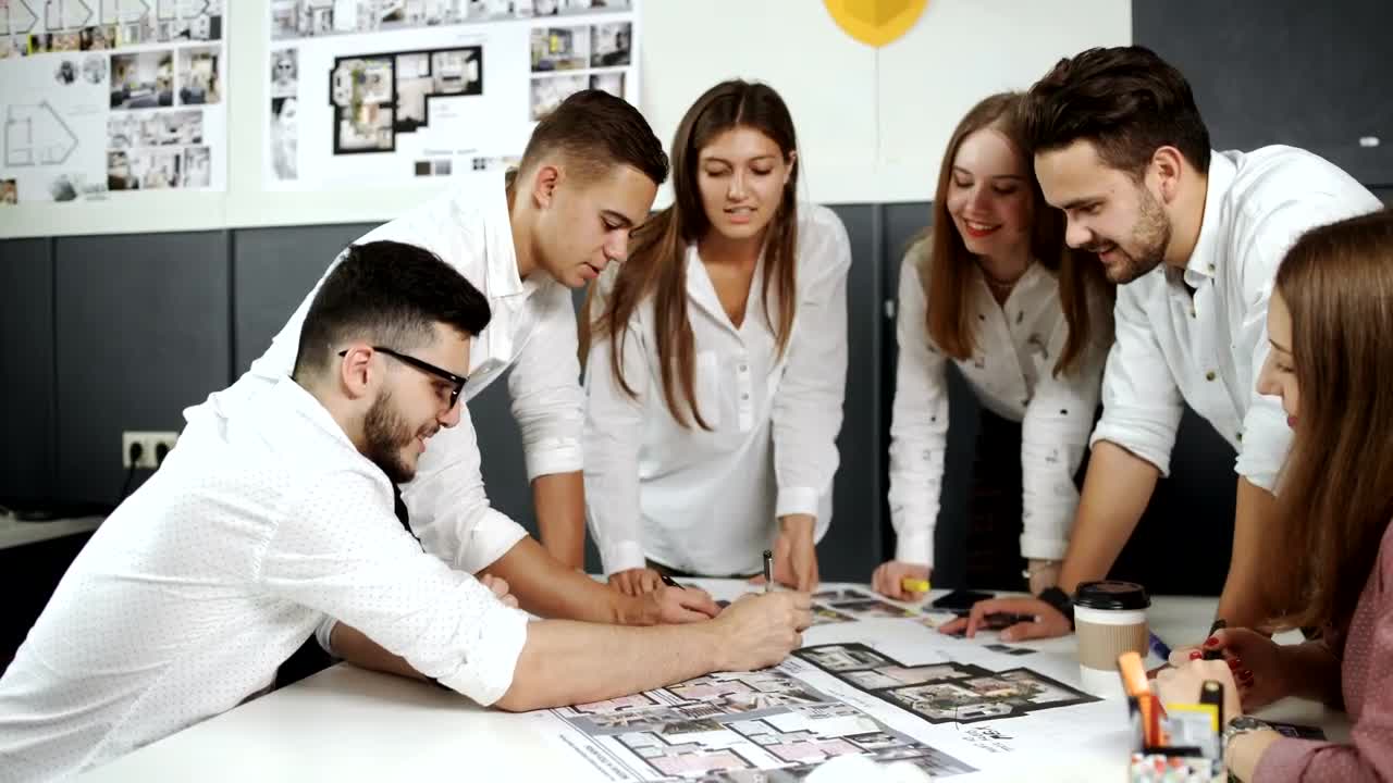 Free Stock Video Young Architects Working On A Blueprint 36909Live Wallpaper