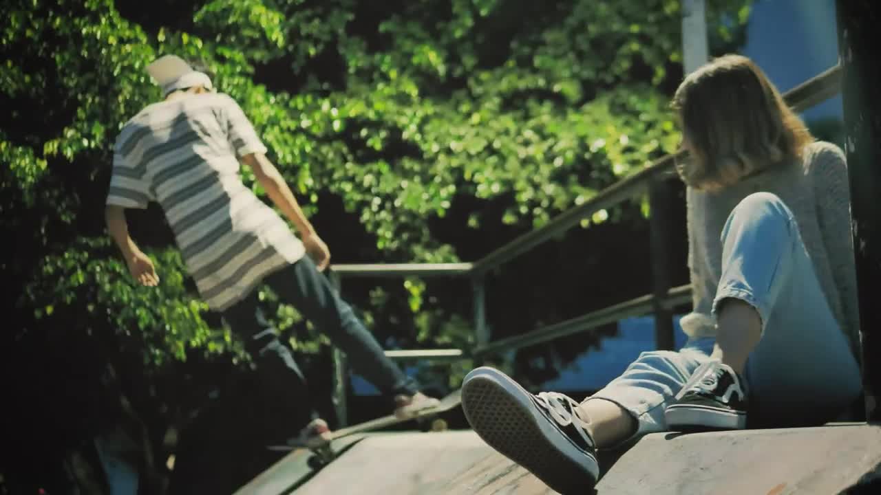 Free Stock Video Woman On A Trick Ramp Live Wallpaper