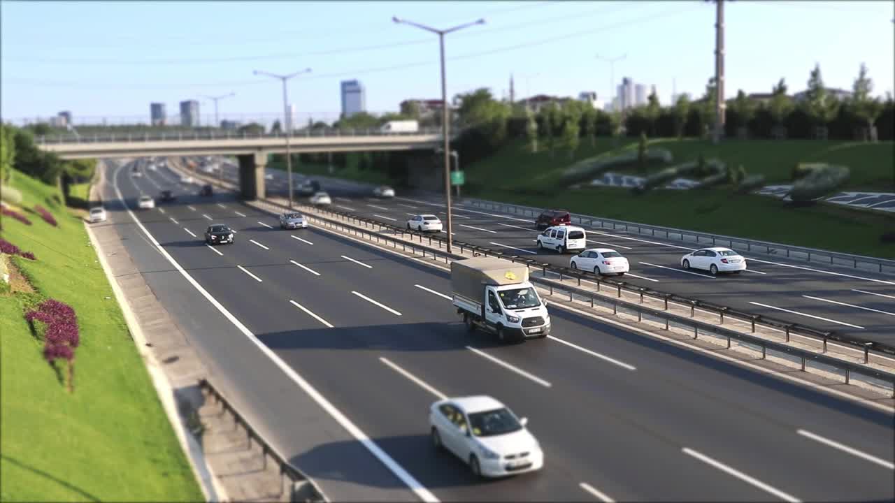 Free Stock Video Wide Highway On A Sunny Day Live Wallpaper