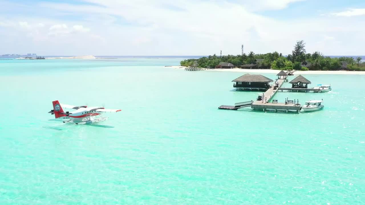   Stock Footage Water Plane Arriving To A Little Island Live Wallpaper