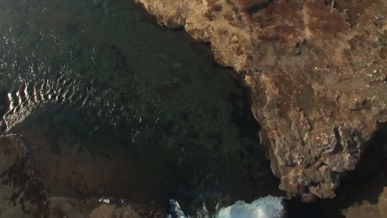   Stock Footage Water Falling Into A Canyon Live Wallpaper