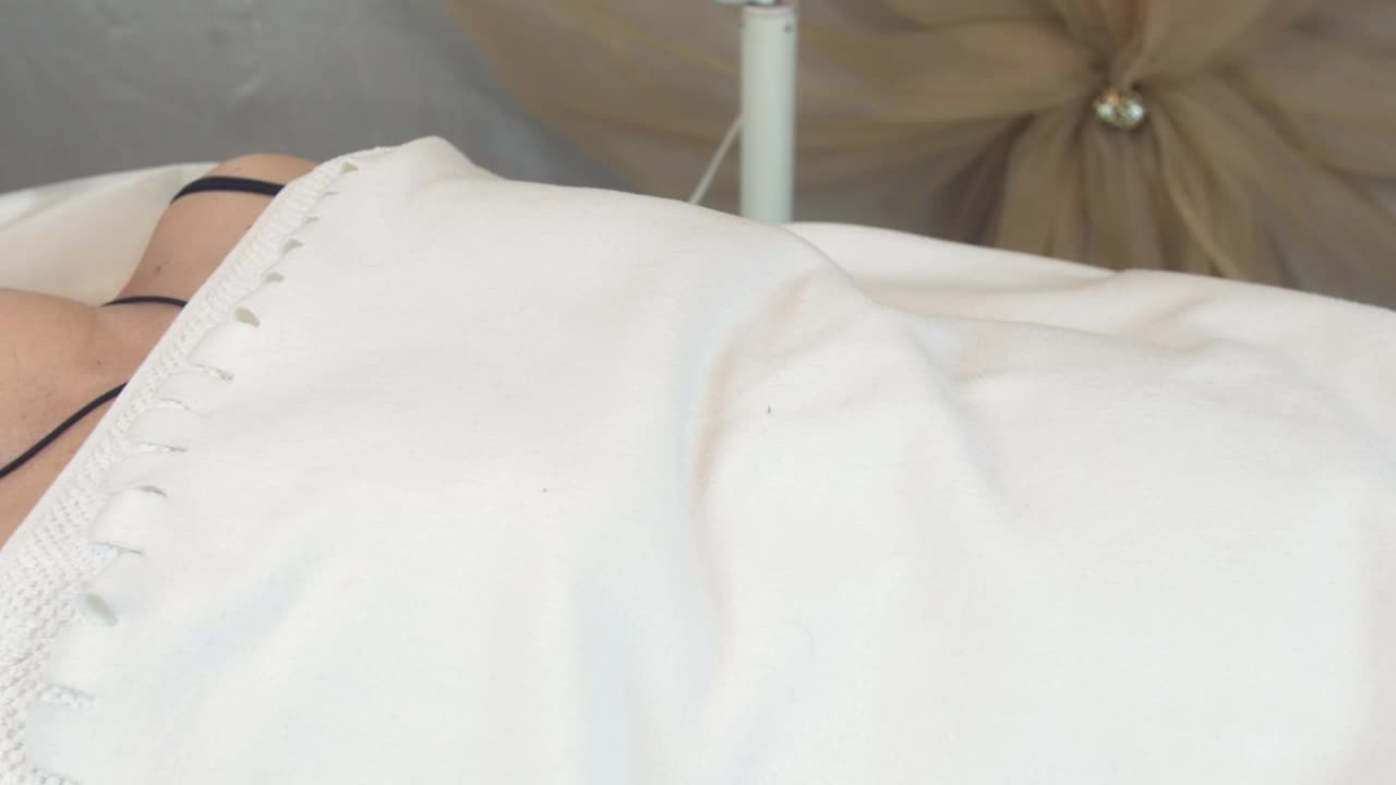   Stock Footage Waiting For A Skincare Session Live Wallpaper