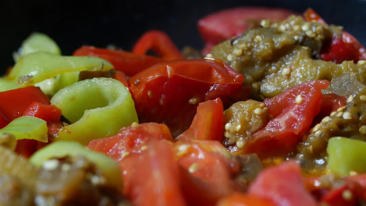   Stock Footage Vegetables Frying In Hot Oil Live Wallpaper