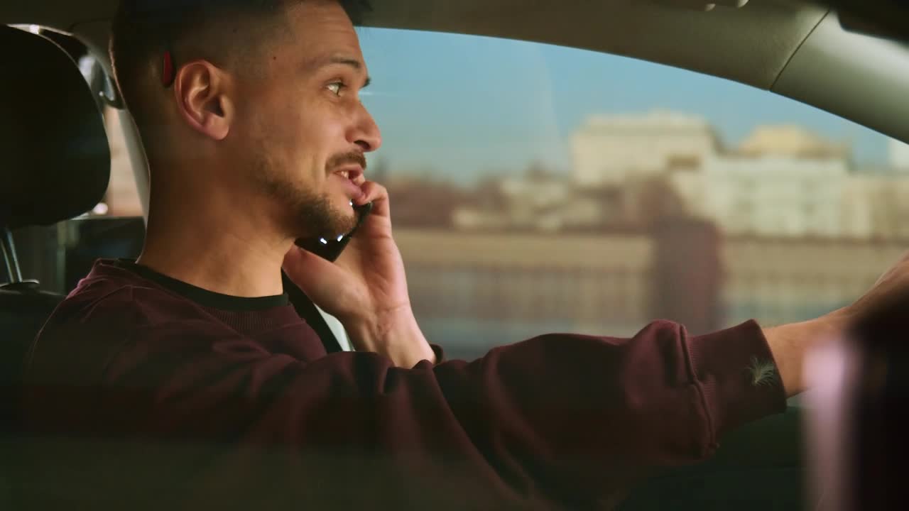   Stock Footage Using A Phone While Driving Live Wallpaper