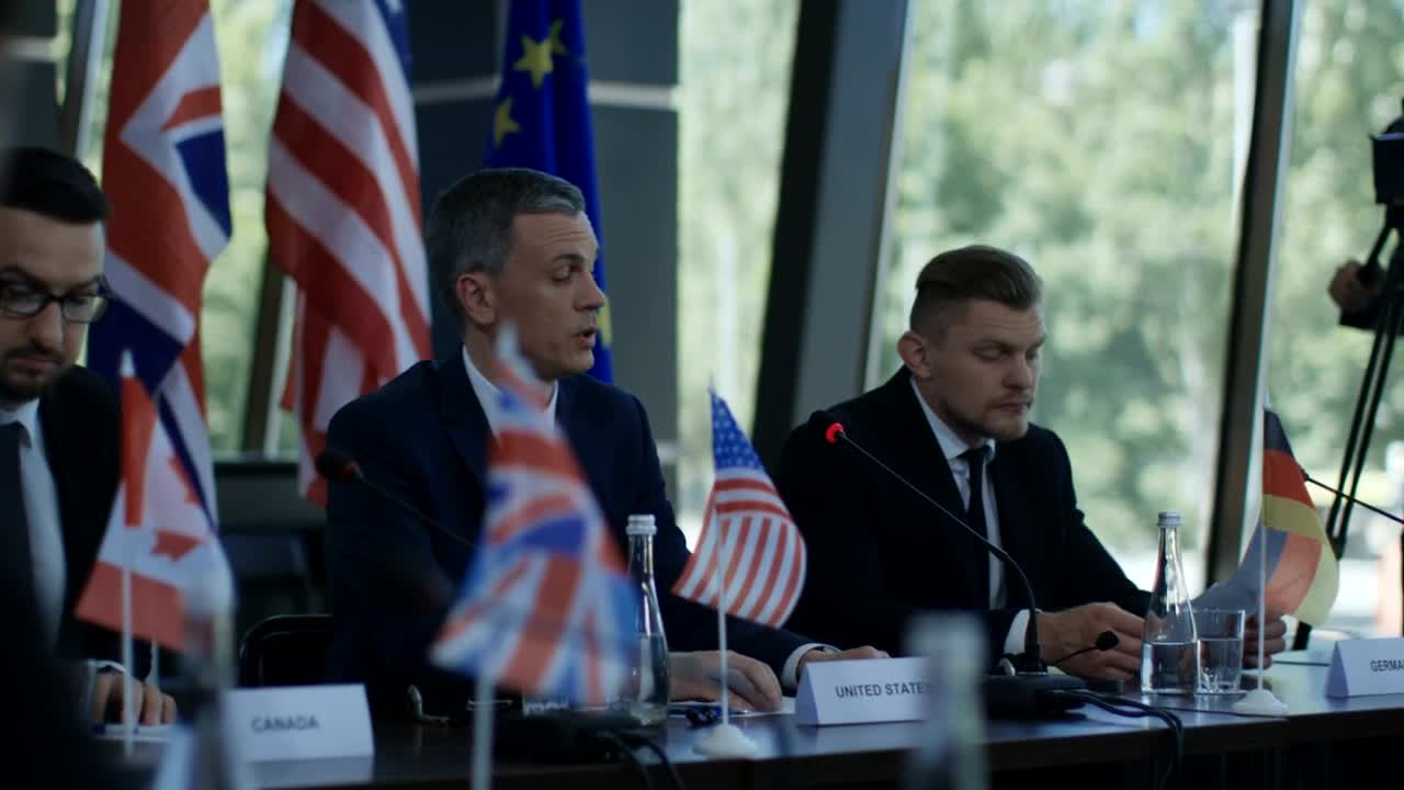   Stock Footage Usa Spokesman In An International Conference Live Wallpaper