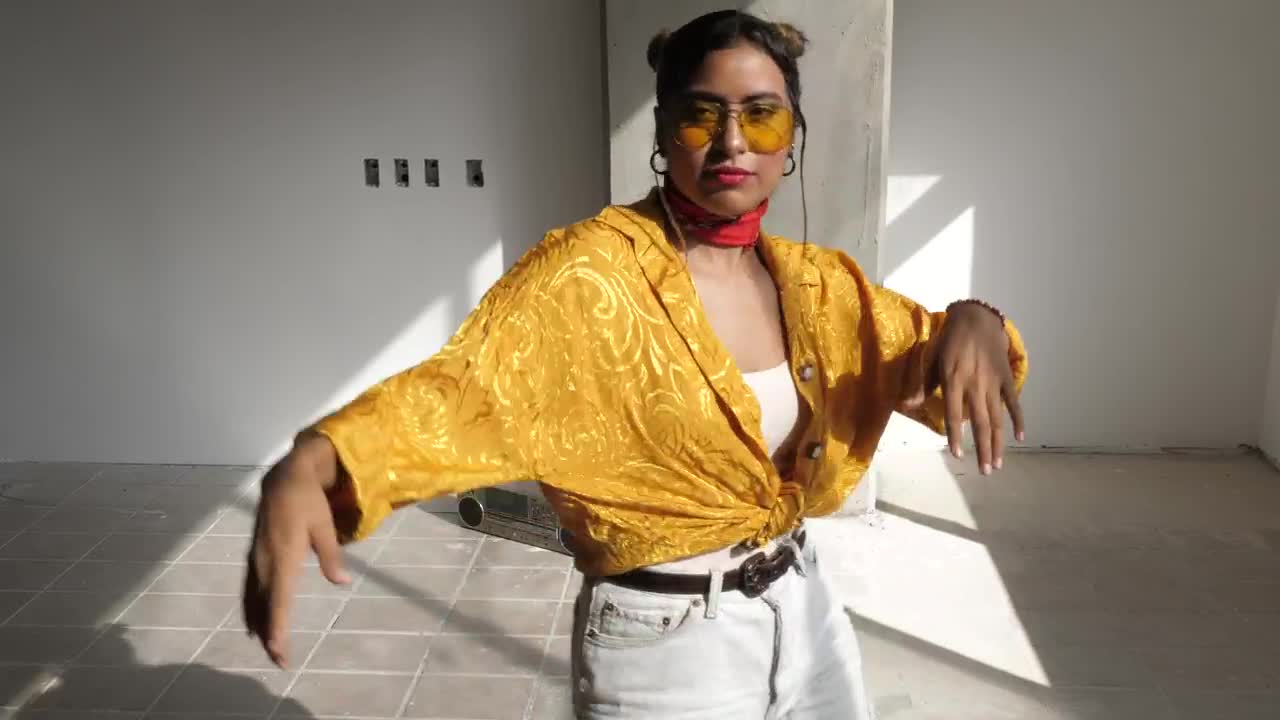   Stock Footage Urban Trendy Woman Dancing Live Wallpaper