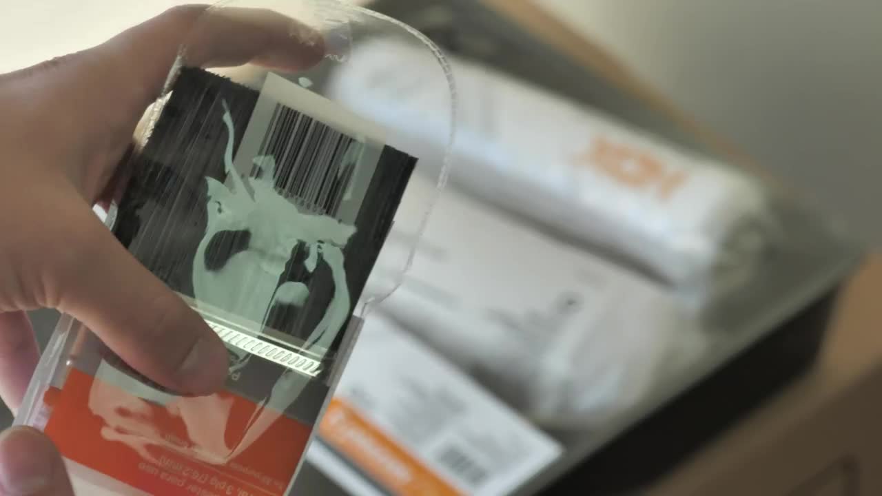   Stock Footage Unwrapping A Paint Brush Live Wallpaper