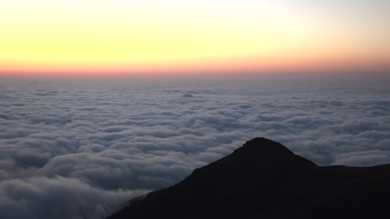   Stock Footage Twilight Before Sunrise Over The Clouds Landscape Live Wallpaper
