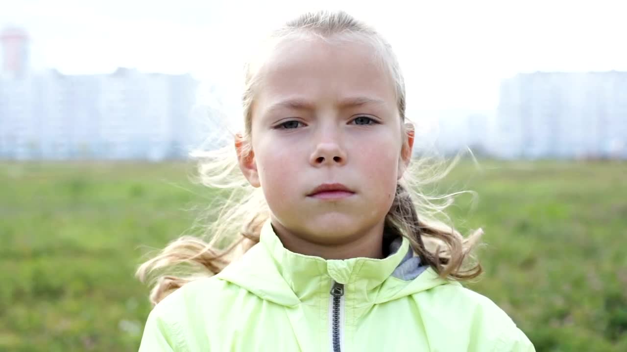 Stock Footage Young Girl Smiling In A City Park Live Wallpaper Free