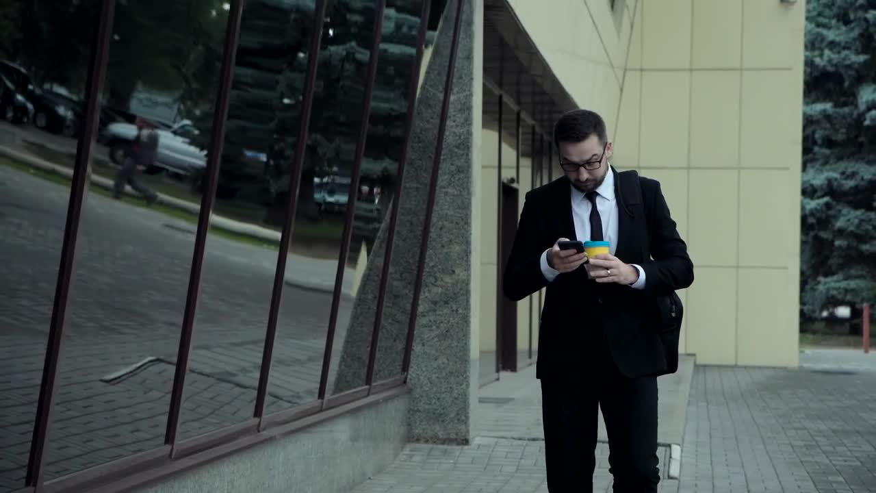 Stock Footage Young Business Man Helping Homless In The Street Live Wallpaper Free