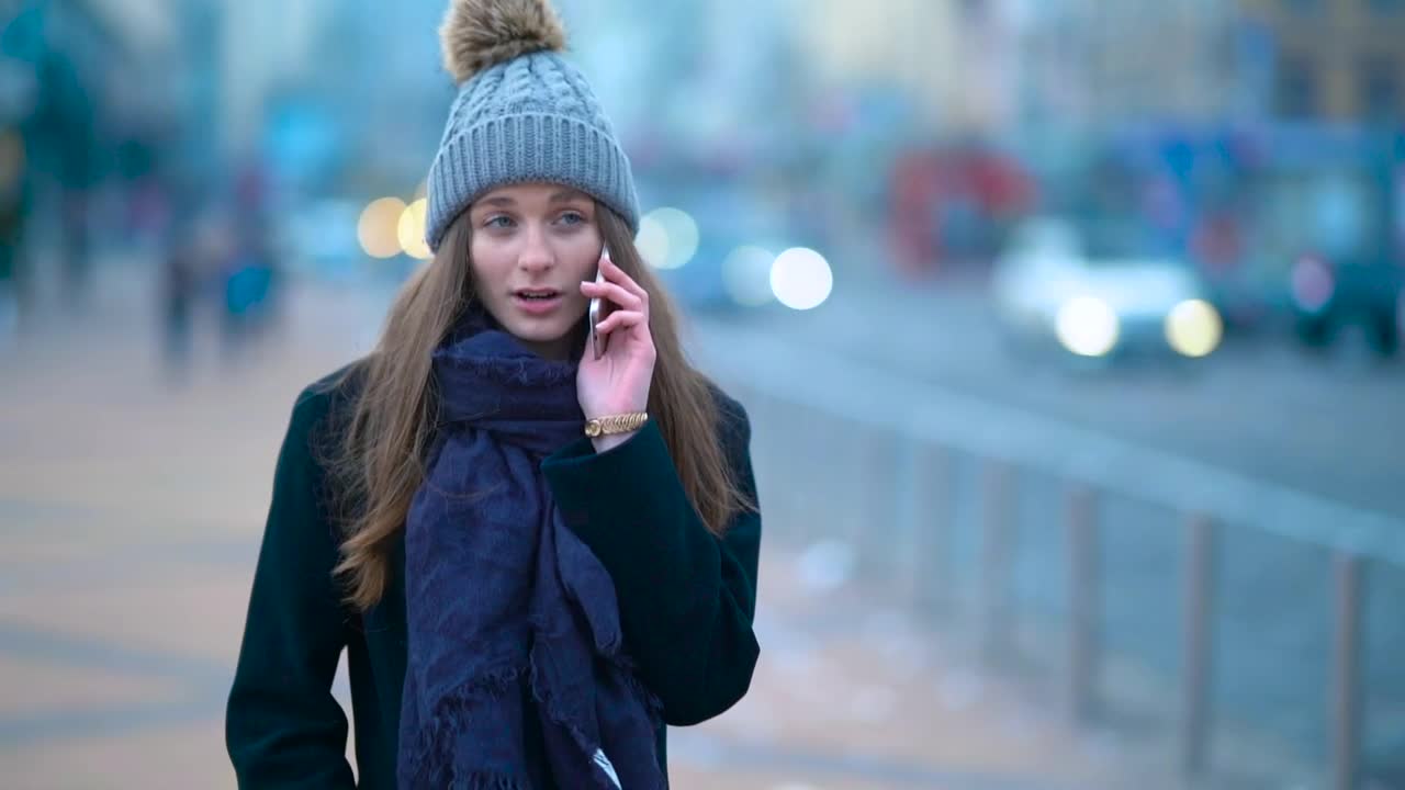 Stock Footage Woman Talking On The Phone In The Street Live Wallpaper Free