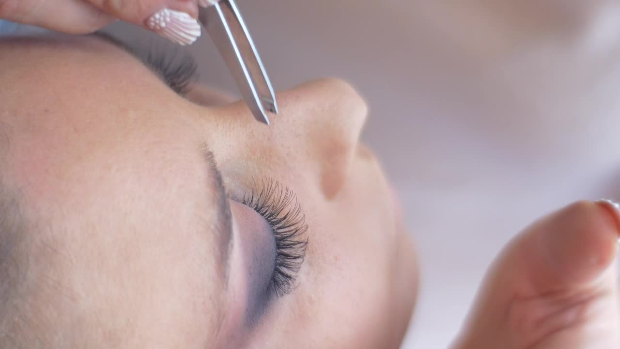 Stock Footage Working On A Womans Eyelashes Live Wallpaper Free