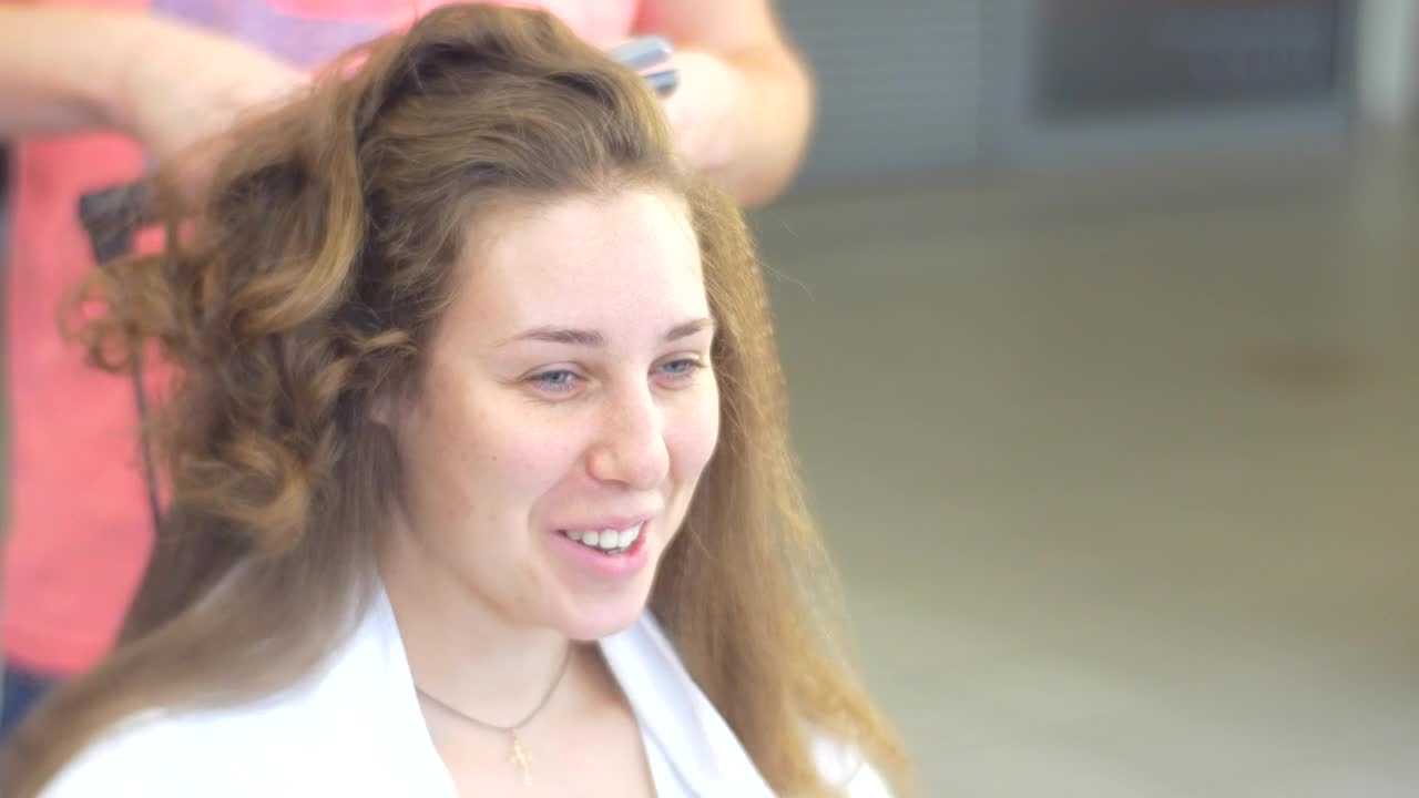 Stock Footage Woman Smiling On The Beauty Salon Live Wallpaper Free