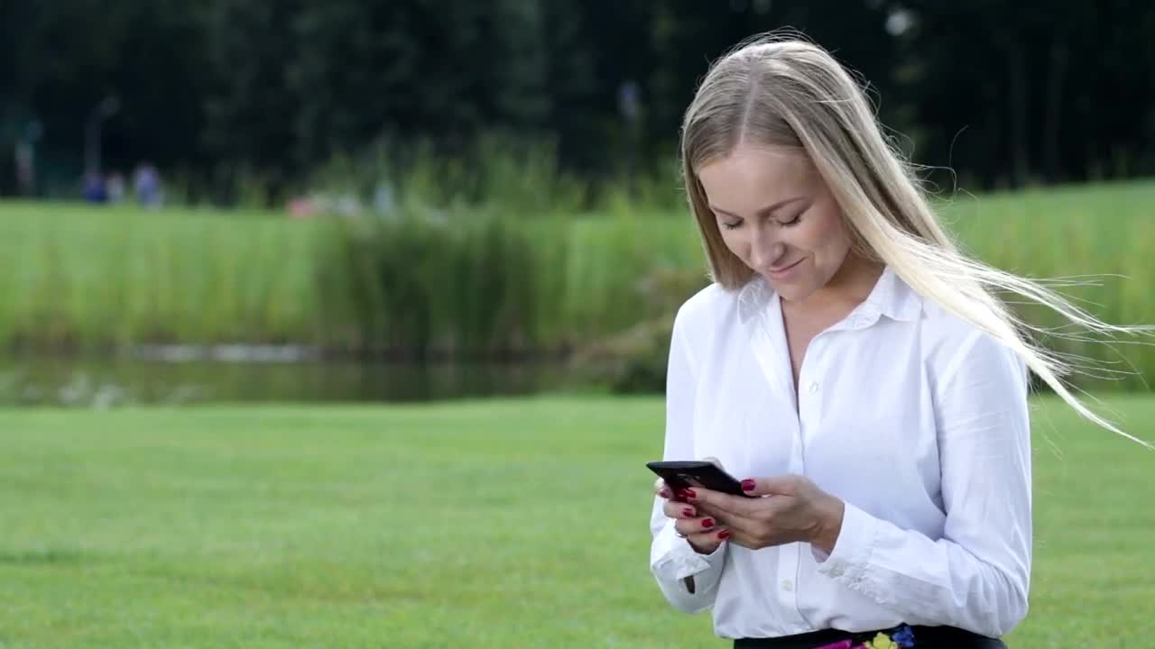 Stock Footage Young Woman Working From Her Phone Live Wallpaper Free