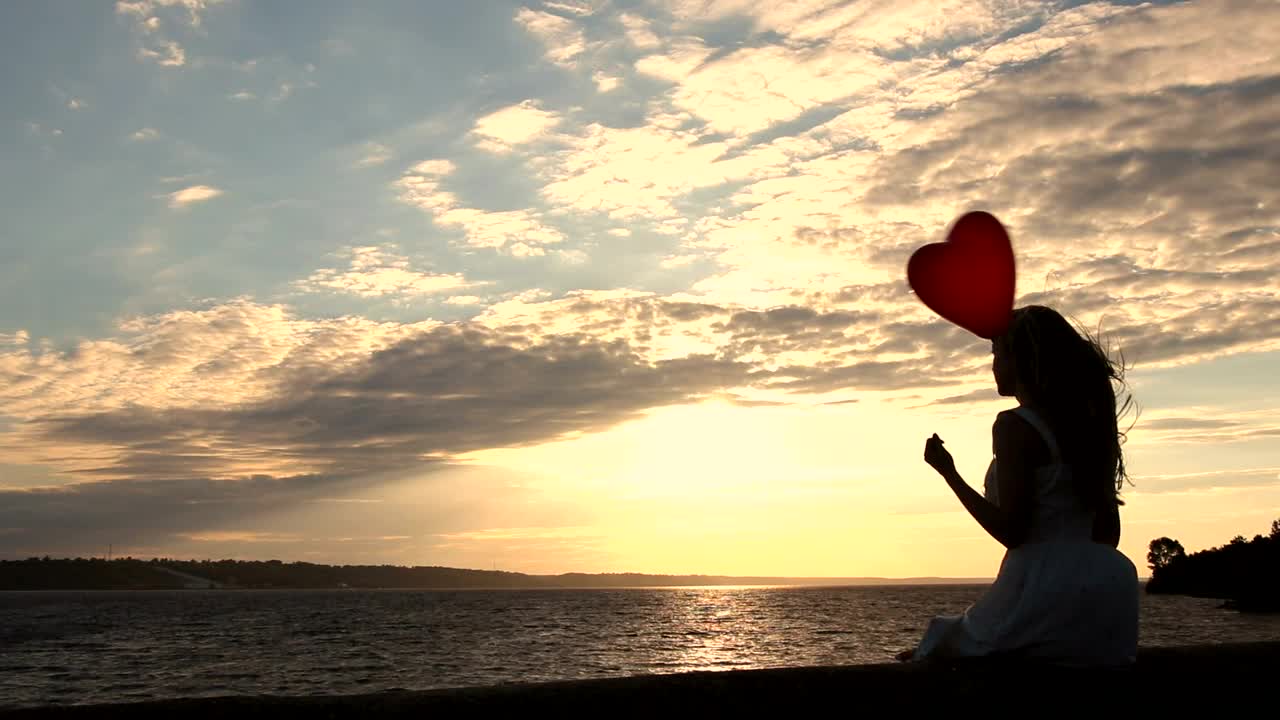 Stock Footage Woman With A Heart Balloon Live Wallpaper Free