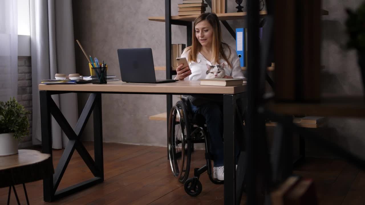 Stock Footage Woman Using Her Phone While Working Live Wallpaper Free