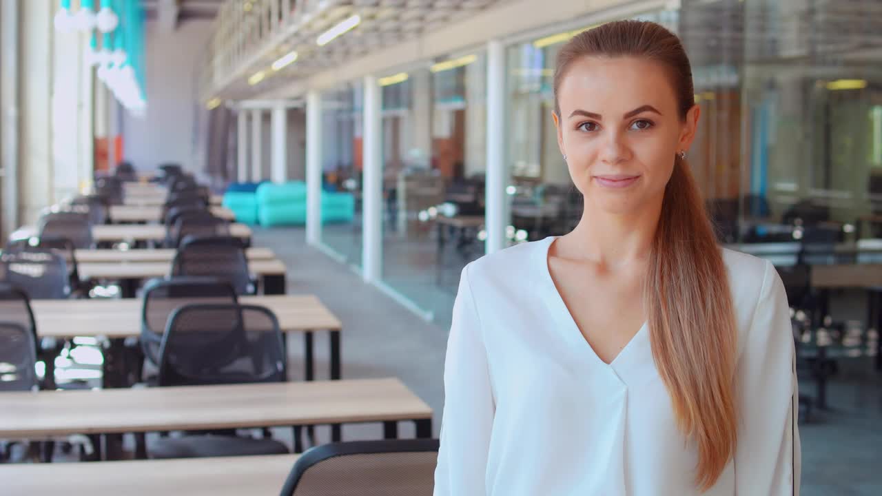 Stock Footage Young Enterprising Woman Smiling Confident Live Wallpaper Free