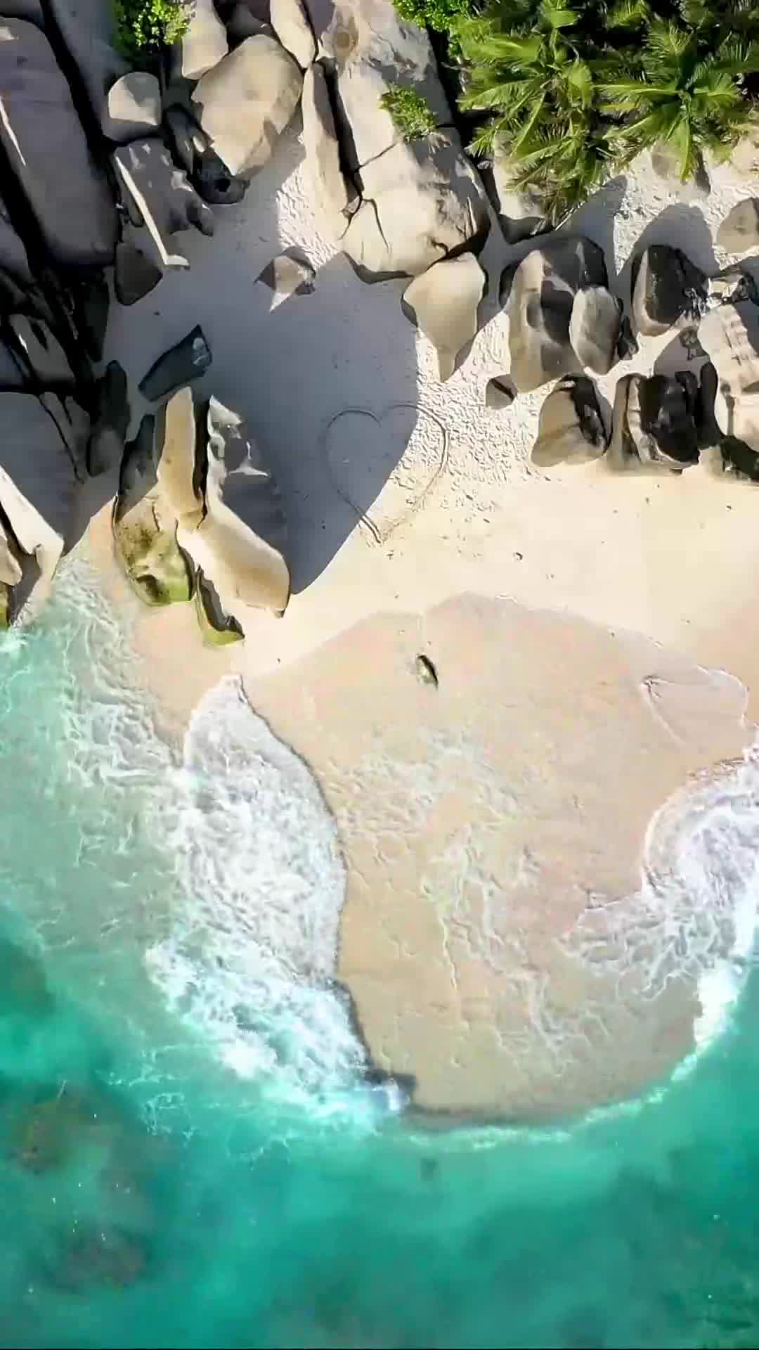 Love Sea Shore Live Wallpaper For Phone