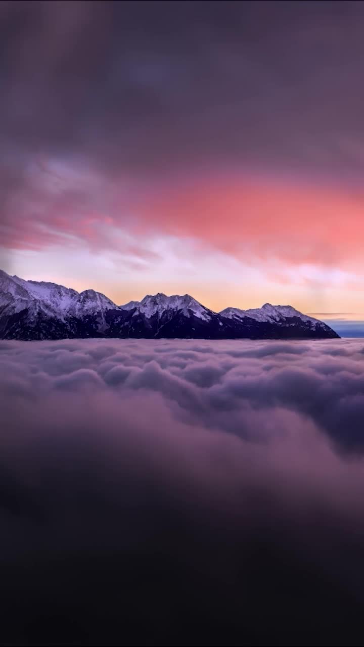 iPhone And Android Mountains In The Clouds Phone Live Wallpaper