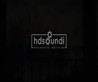 ♬ Live Wallpaper Onwards — Audiomachine