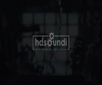 ♬ Live Wallpaper Old Strings by Tom Quick