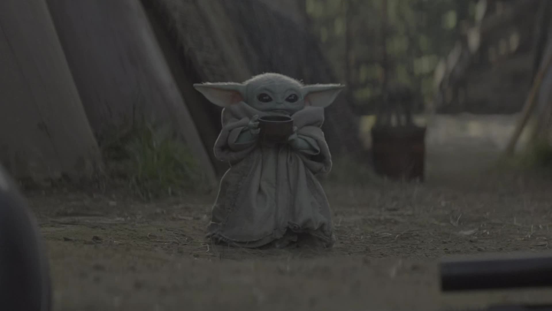 Baby Yoda Loop live wallpaper