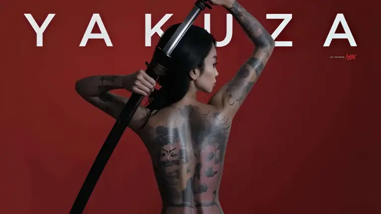 Yakuza Woman Warrior Live Wallpaper