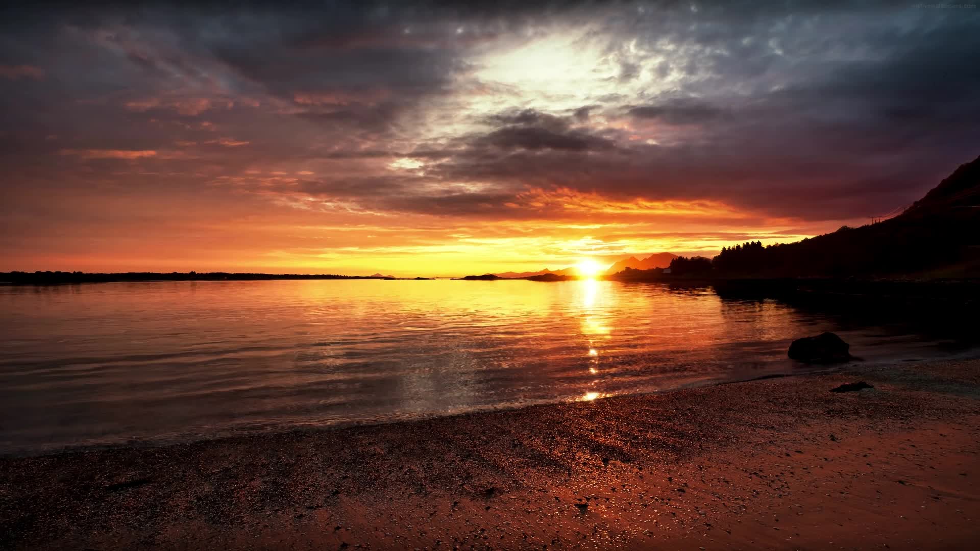 PC Animated Sunset Waves Live Wallpaper
