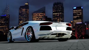 Fondo de Pantalla Animado Lambo Aventador Blanco de Coches 🏎️ en Movimiento