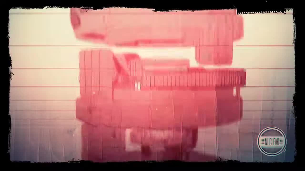 Stock Nuclear Loop Live Wallpaper