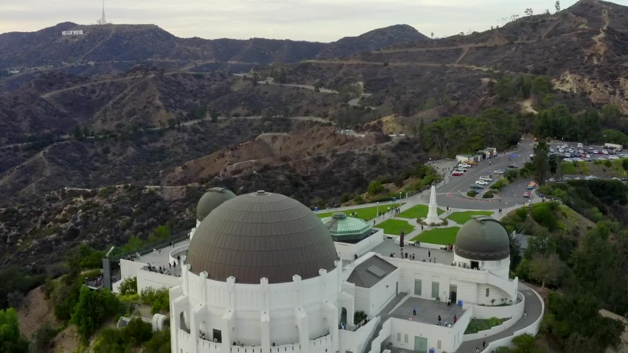 Stock Video Aerial Shot Of The Griffith Observatory Live Wallpaper for PC