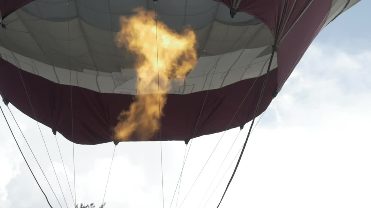 Stock Video Balloon Preparing To Take Off From A Field Live Wallpaper For PC
