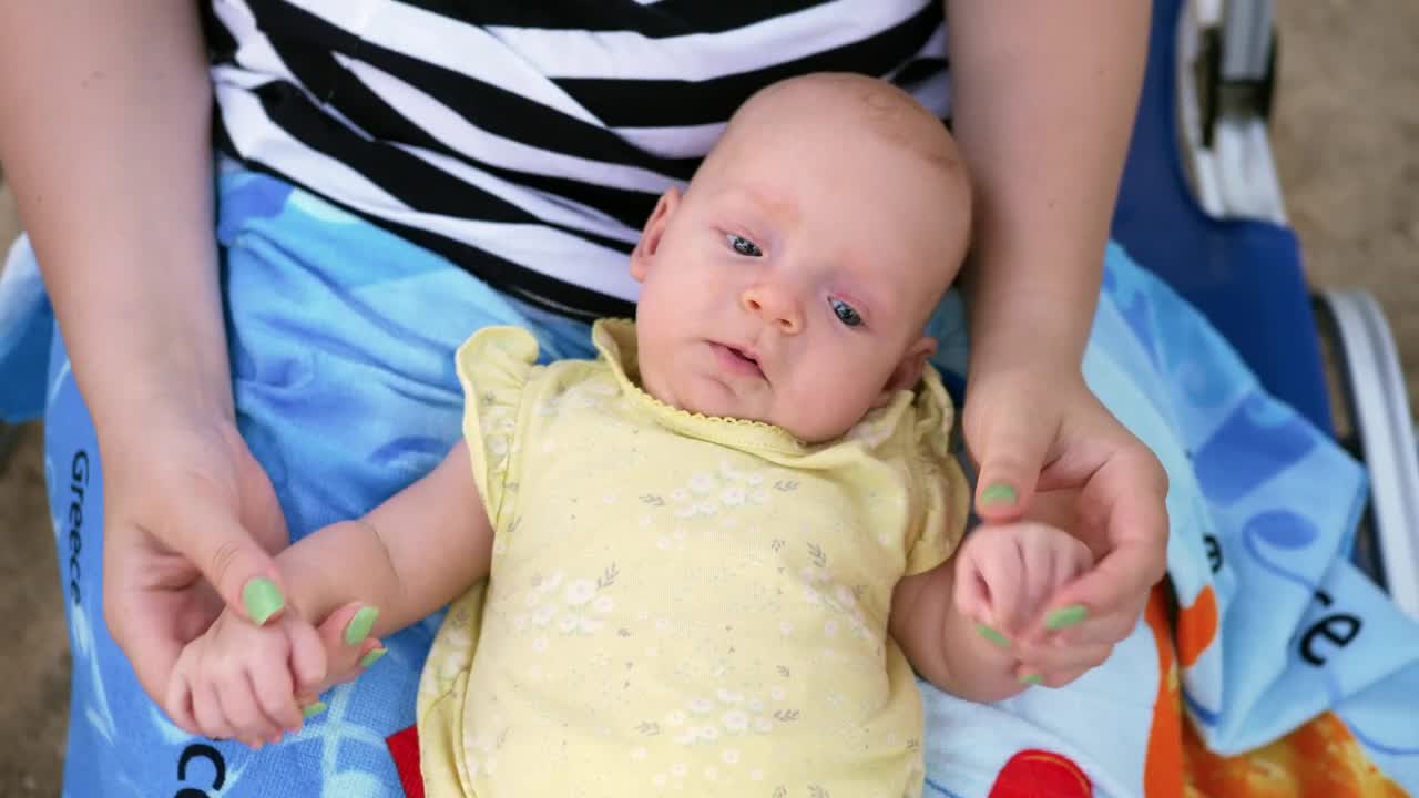Stock Video Baby Laying With Her Mother Live Wallpaper For PC