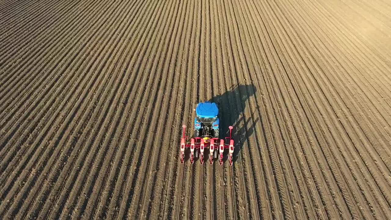 Stock Video Agricultural Tractor In The Field Live Wallpaper For PC