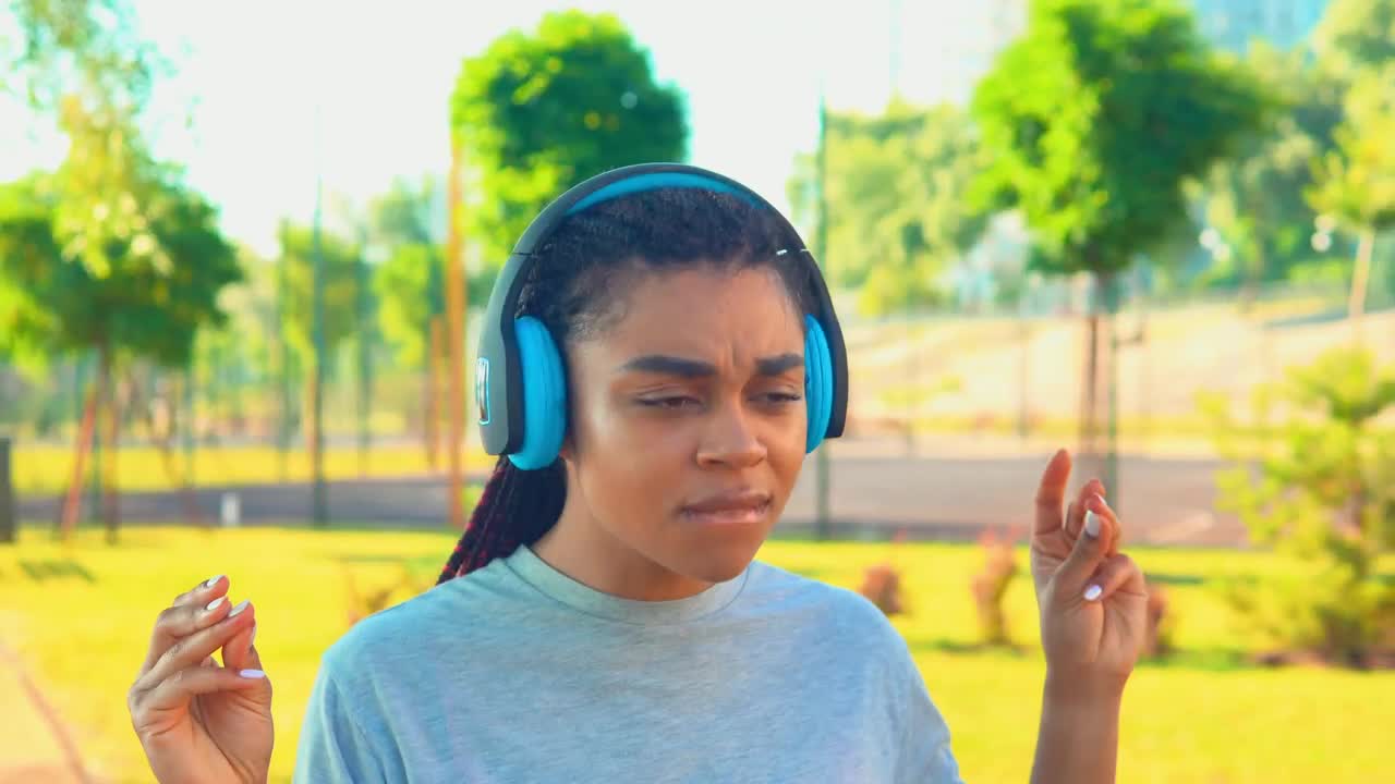 Stock Video African American Girl Dancing While Walking In A Park Live Wallpaper For PC