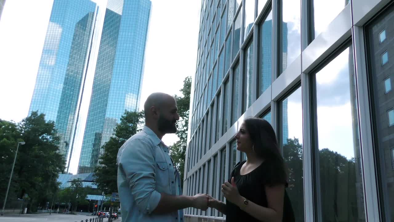Stock Video Business Couple Meet On The Street Live Wallpaper For PC