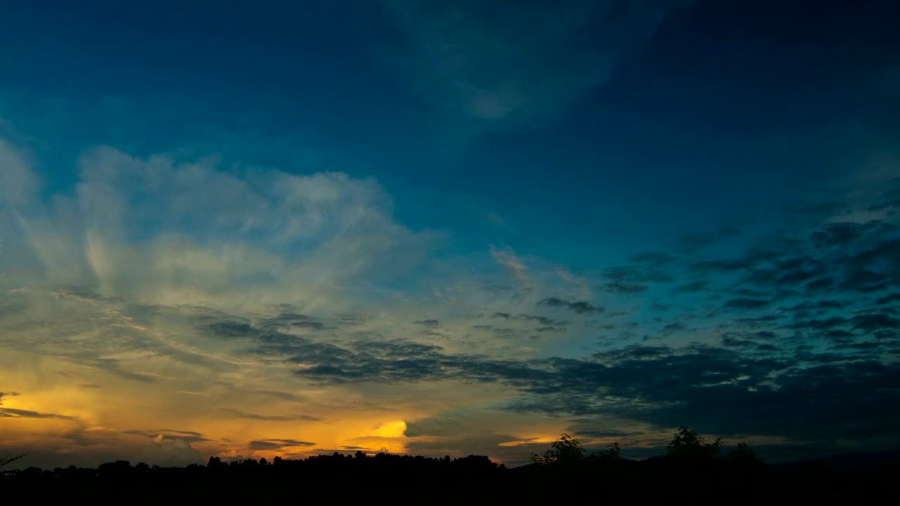 Stock Video Blue Clouds As The Morning Arrives Live Wallpaper For PC