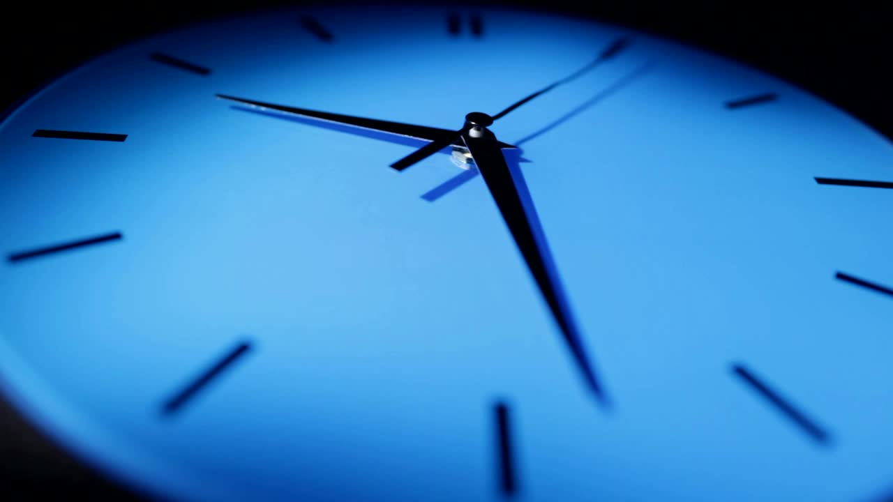 Stock Video Blue Clock Running In Real Time Live Wallpaper For PC