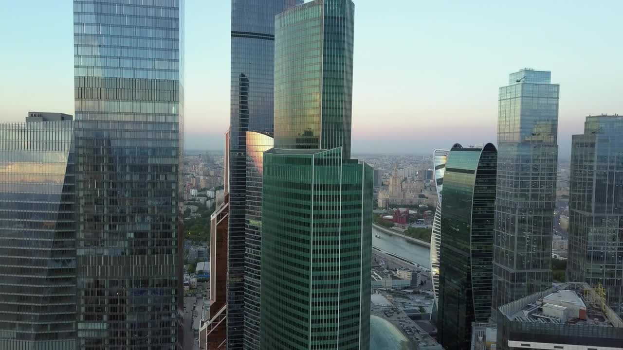 Stock Video Beautiful Skyscrapers Reflecting The City Live Wallpaper For PC