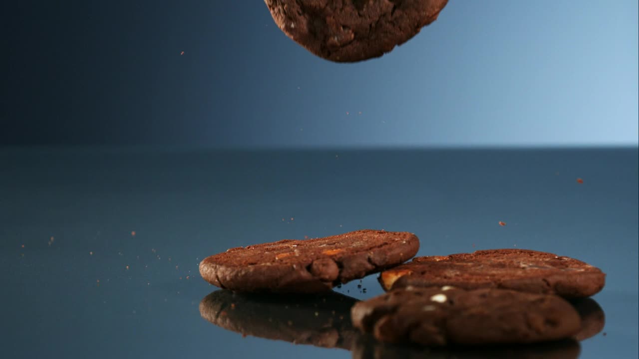 Video Stock Chocolate Cookies Falling In Bouncing Live Wallpaper For PC
