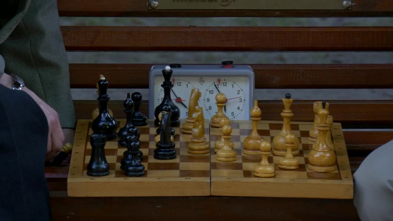 Video Stock Chess Board On A Park Bench Live Wallpaper For PC
