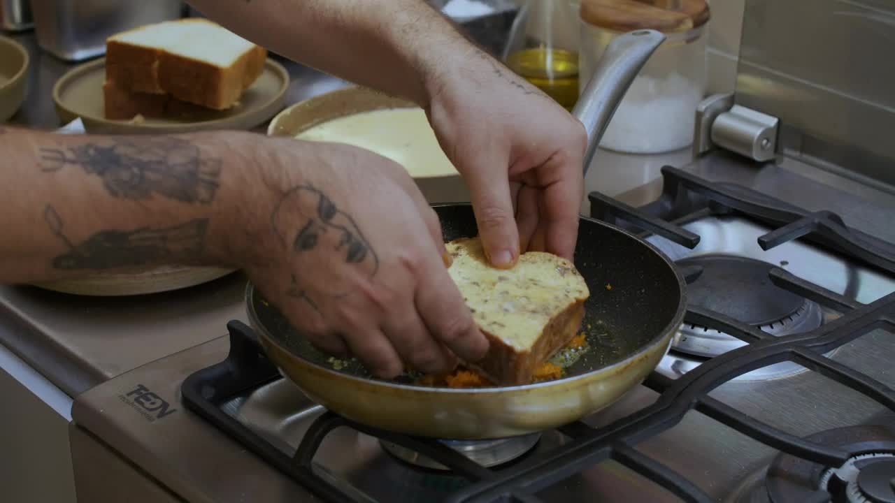 Video Stock Chef During The Preparation Of A Dessert Live Wallpaper For PC