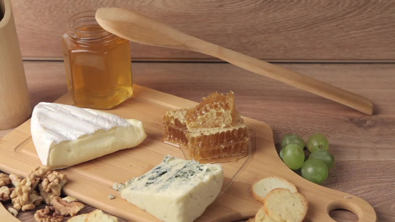 Video Stock Cheese And Honey Platter Live Wallpaper For PC