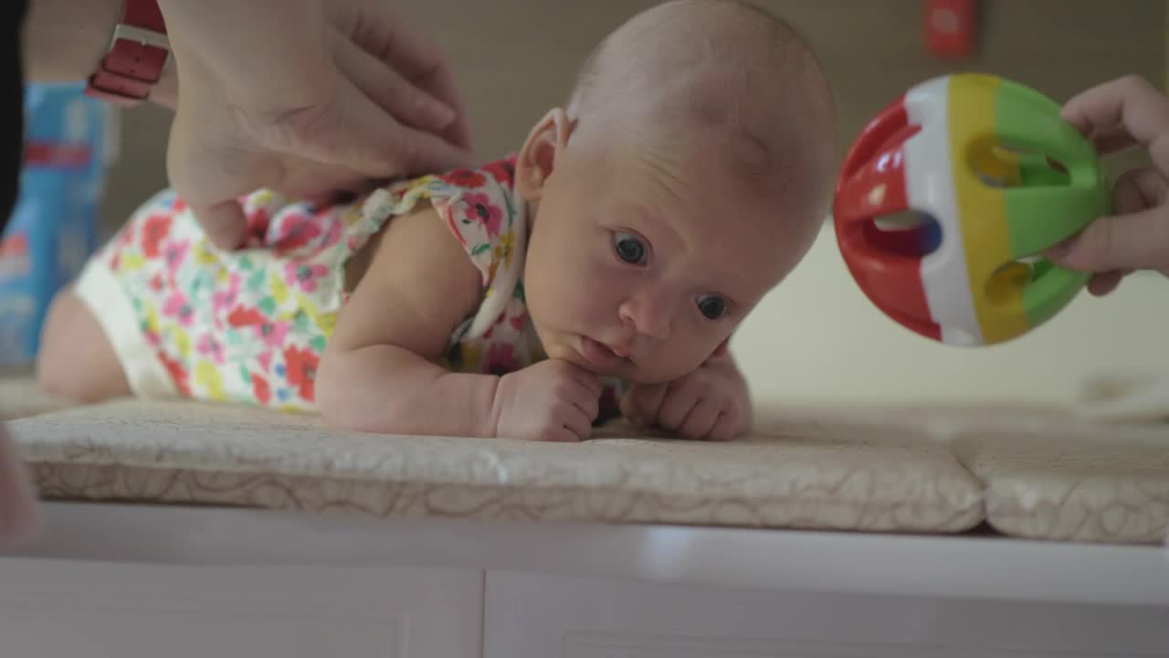 Video Stock Caring For A Newborn Baby Live Wallpaper For PC