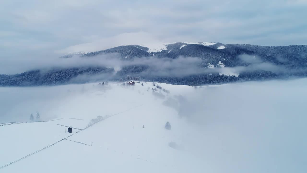 Video Stock Cabin In The Middle Of A Snowy Mountain Live Wallpaper For PC